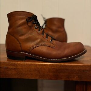 Wolverine Tan 1000 Mile boots